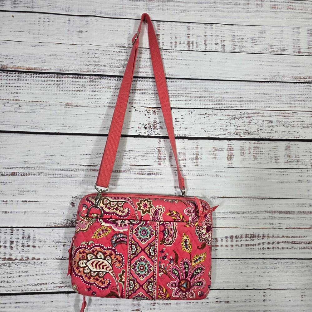 Vera Bradley Call Me Coral Hard Shell Zip Laptop/Tablet Case w shoulder Strap